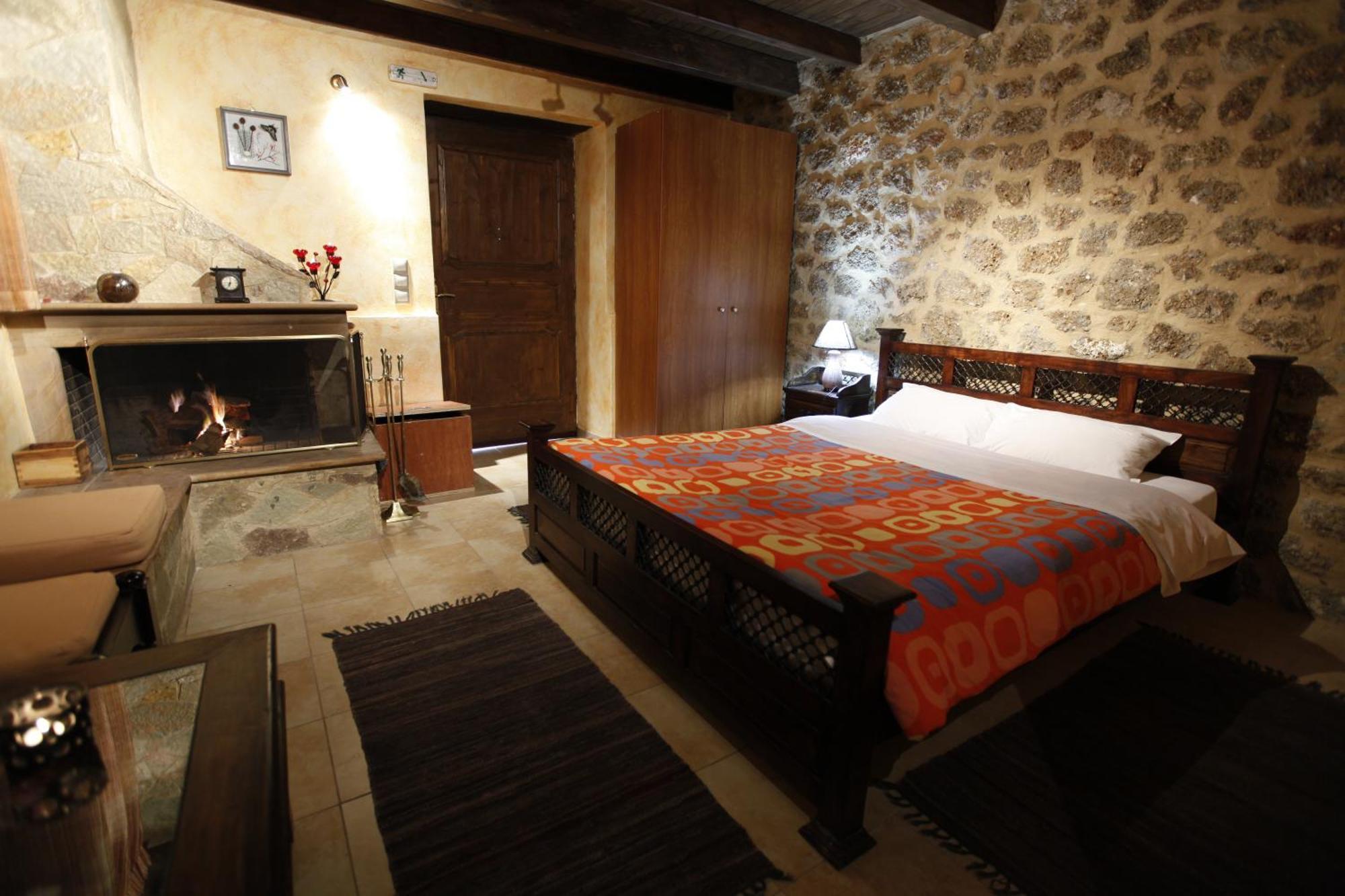 Paliokastro Guesthouse Kato Sinikia Trikalon Exterior foto