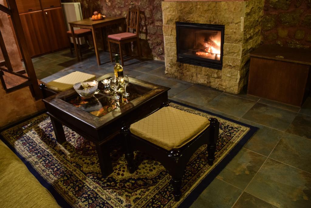 Paliokastro Guesthouse Kato Sinikia Trikalon Habitación foto